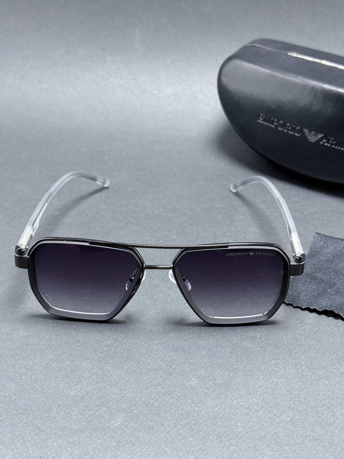 EMPORIO ARMANI
