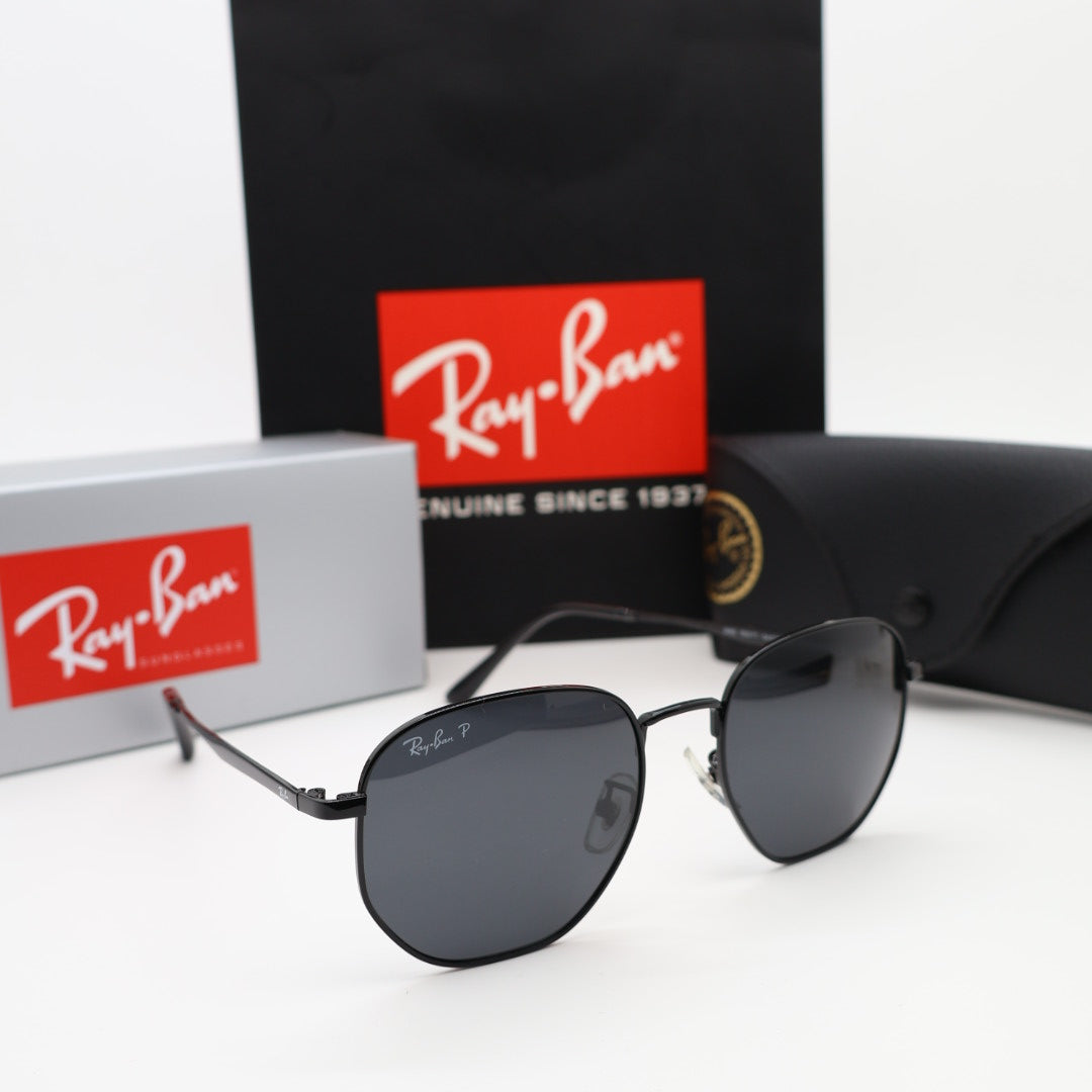 Ray-Ban - RB3682 Size: 60