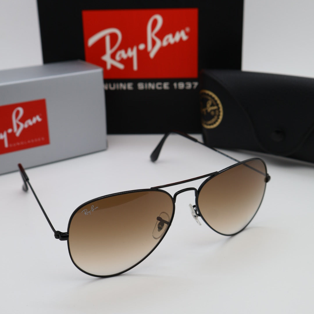 Ray-Ban - RB3025 Size: 58