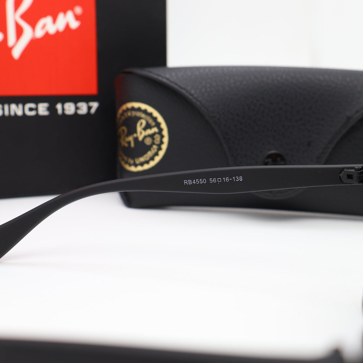Ray-Ban - RB4550 Size: 56