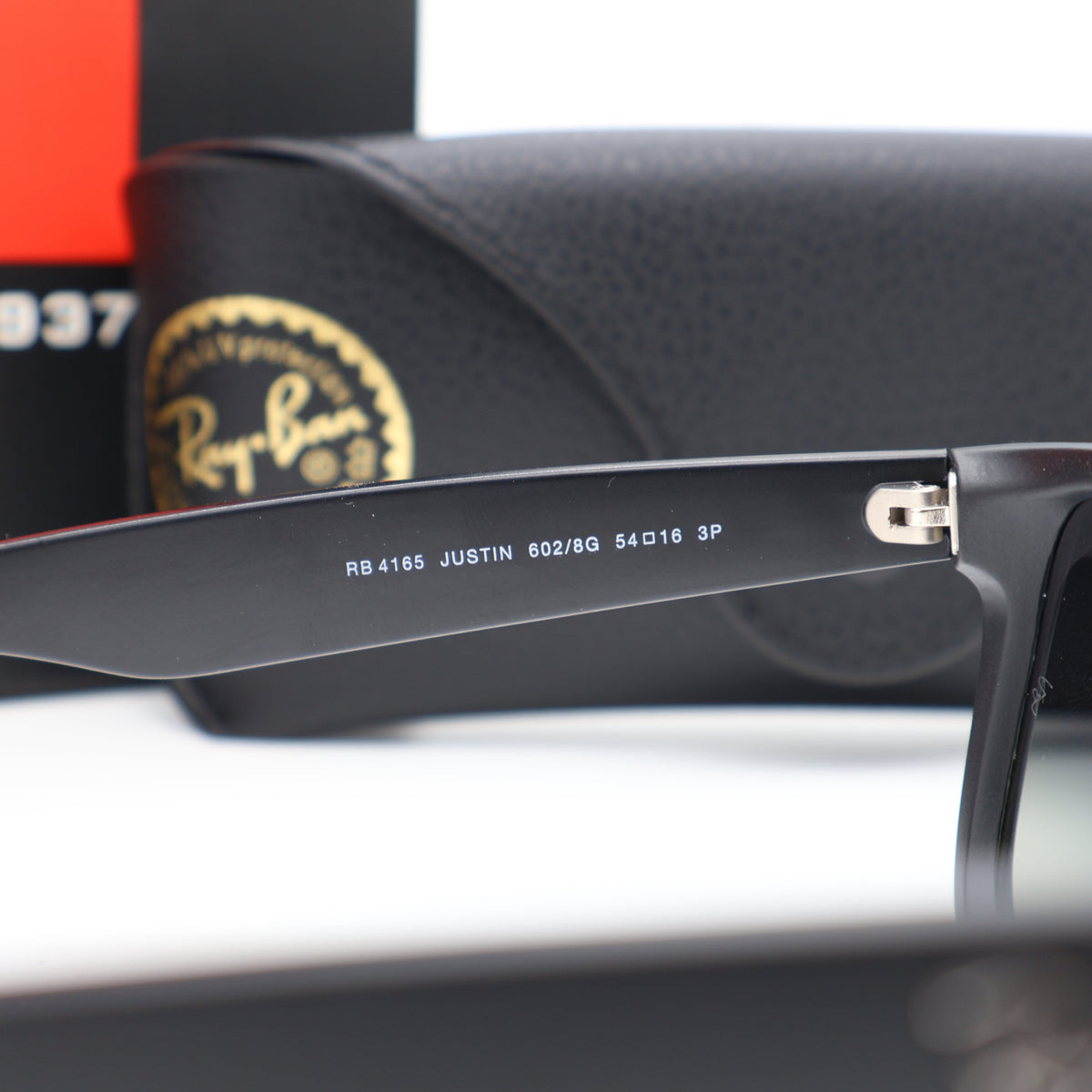 Ray-Ban - RB4165 Size: 54