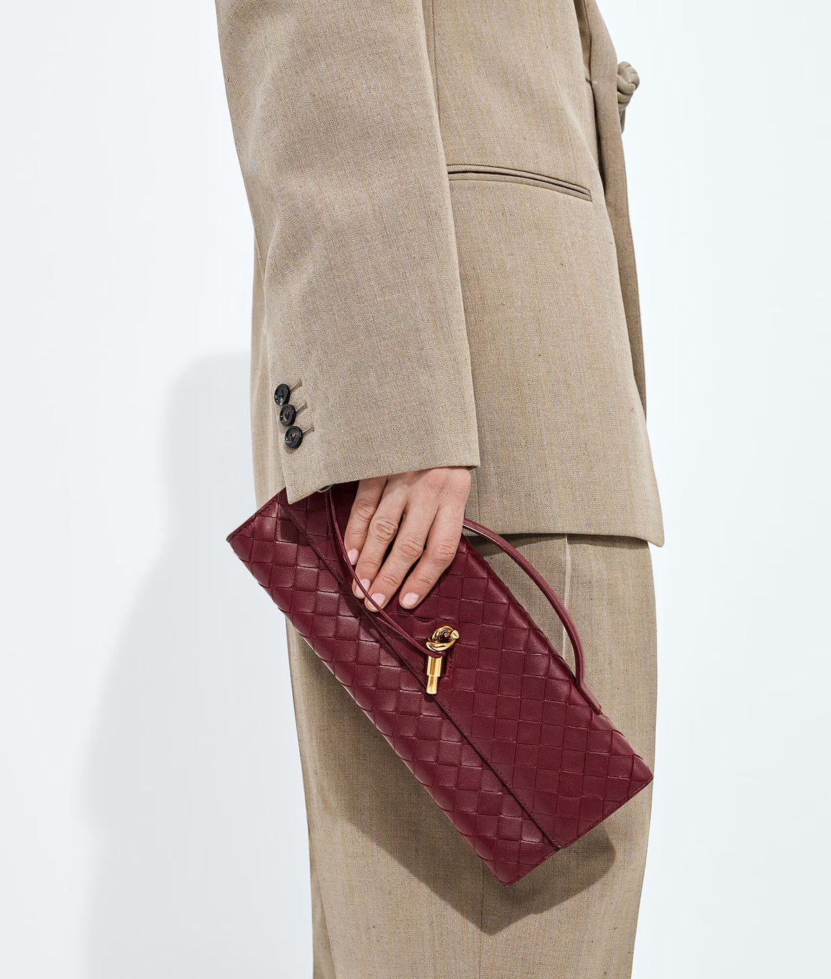 BOTTEGA VENETA Andiamo Clutch — Burgundy