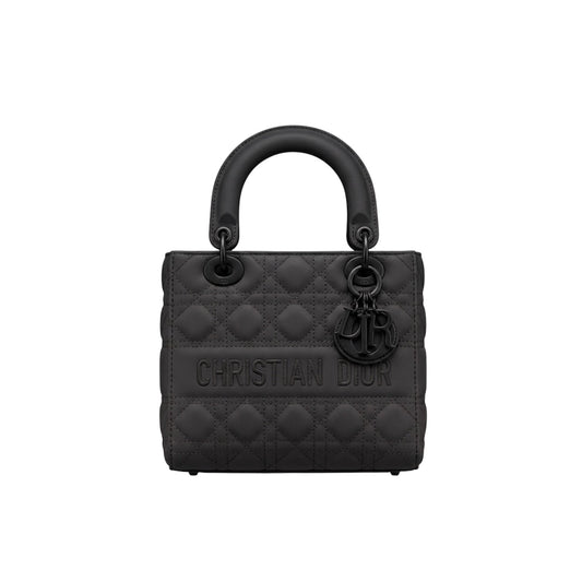 CHRISTIAN DIOR