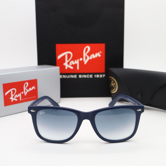 Ray-Ban - RB2148 Size: 52