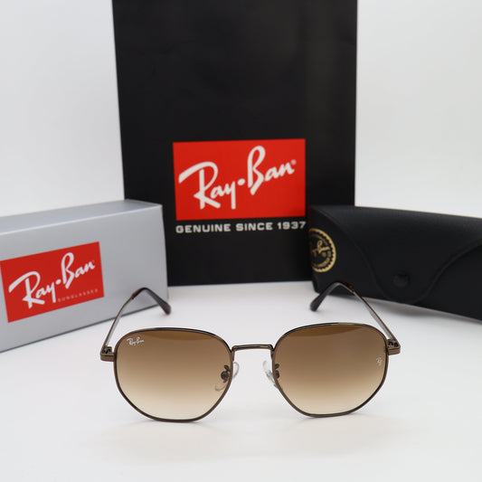 Ray-Ban - RB3682 Size: 54