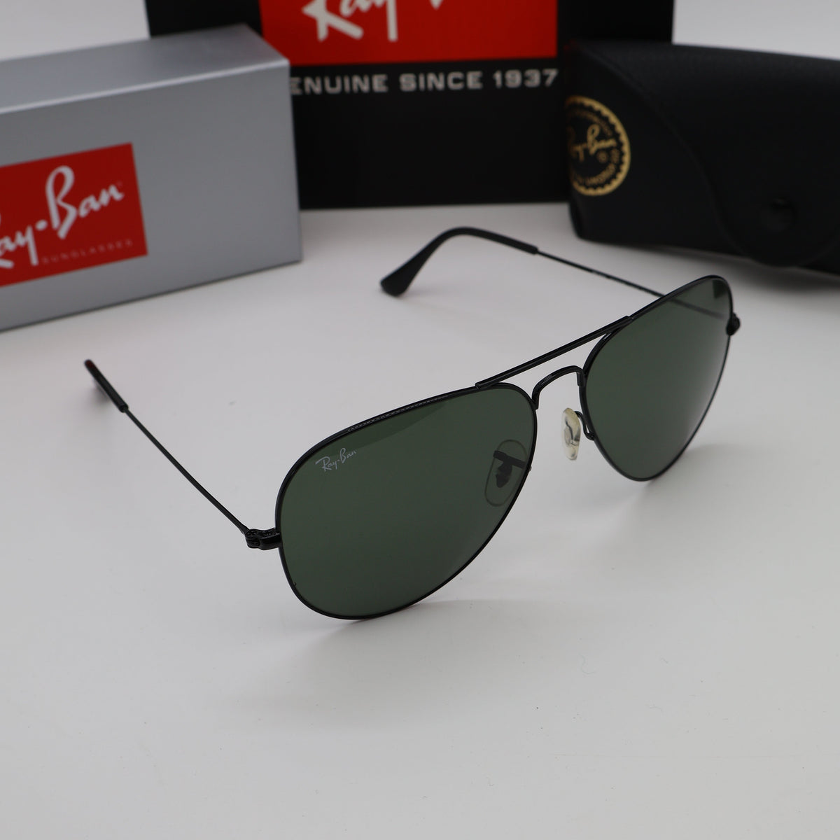 Ray-Ban - RB3025 Size: 62