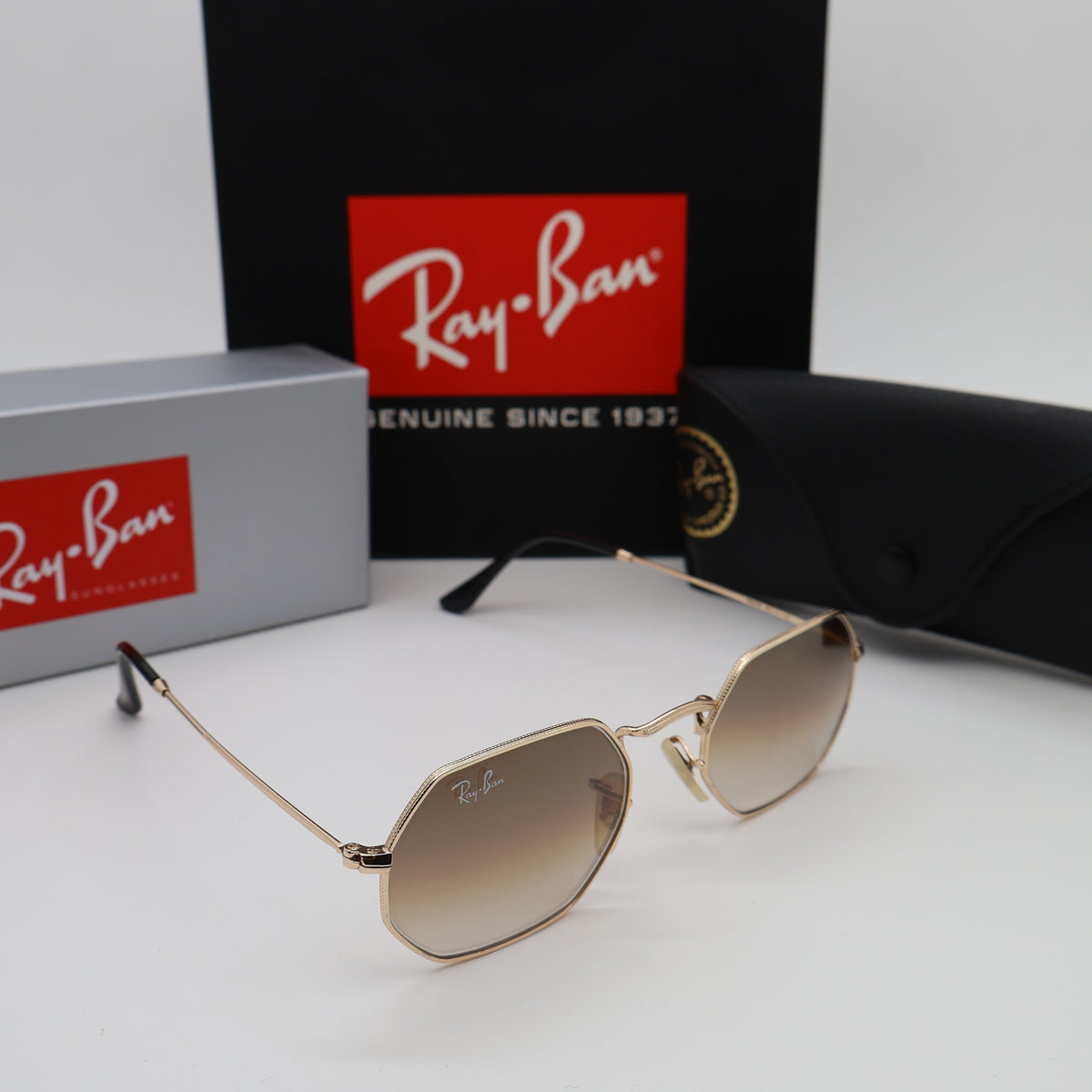Ray-Ban - RB3556 Size: 50