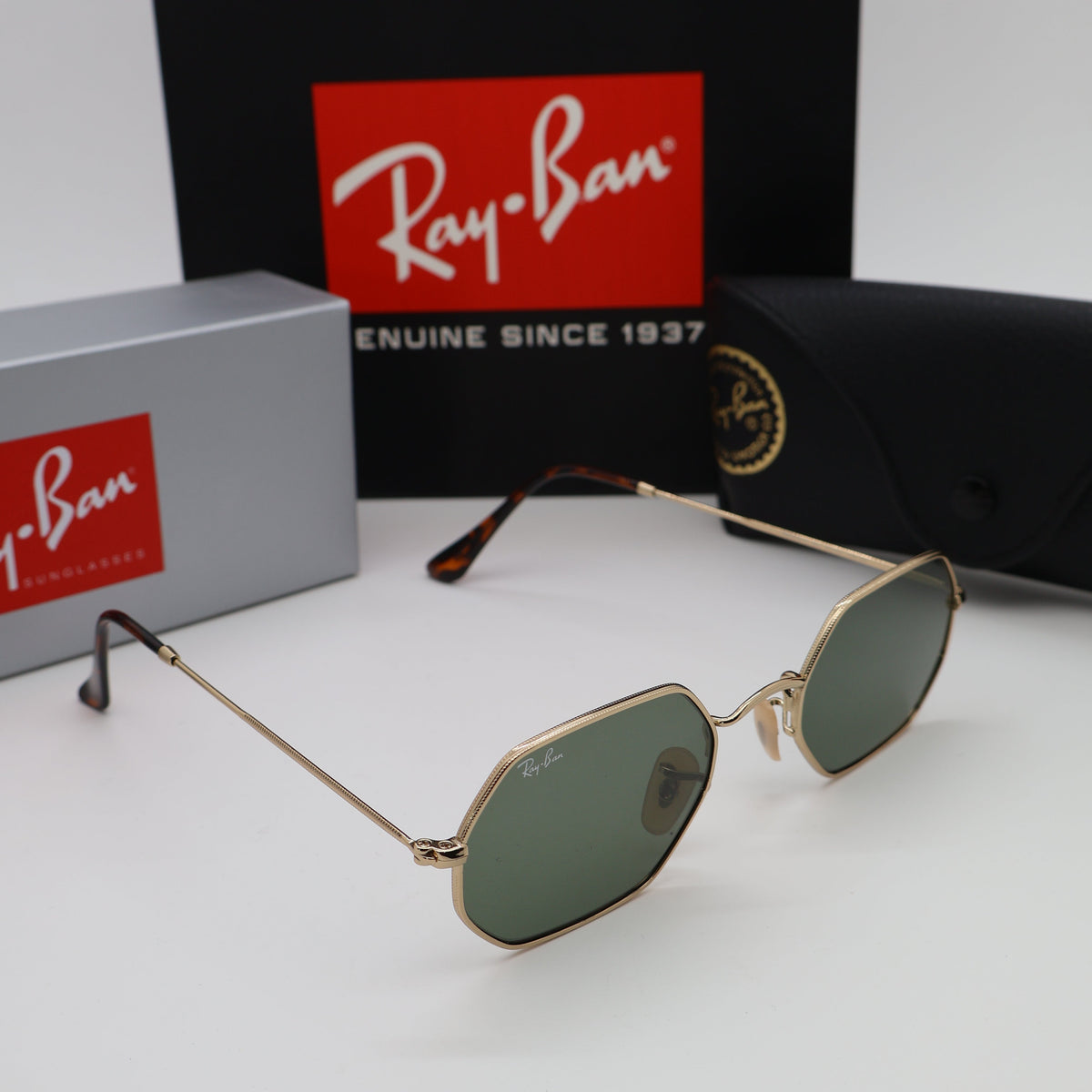 Ray-Ban - RB3556-N Size: 53