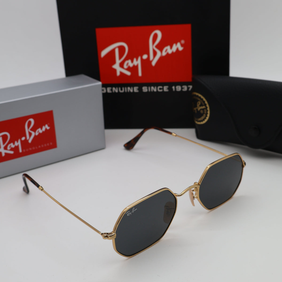 Ray-Ban - RB3556-N Size: 53