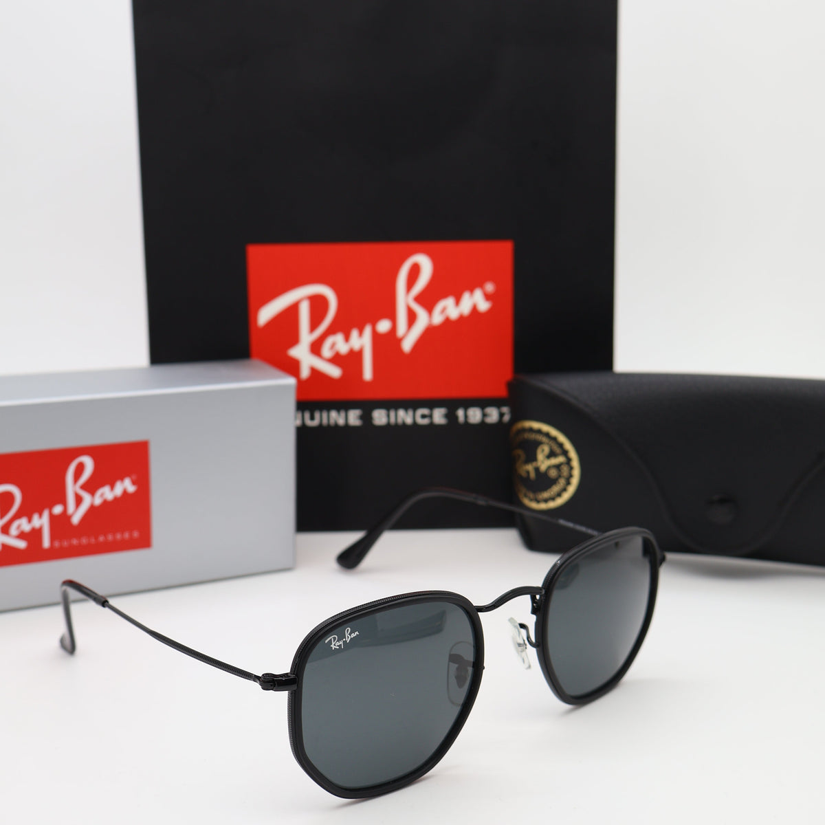 Ray-Ban - RB3548M Size: 51