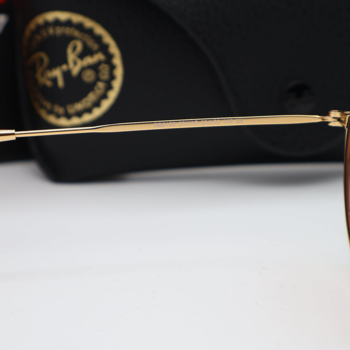 Ray-Ban - RB8165 Size: 53