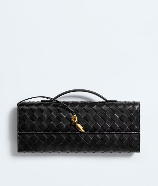 BOTTEGA VENETA Andiamo Clutch — Black